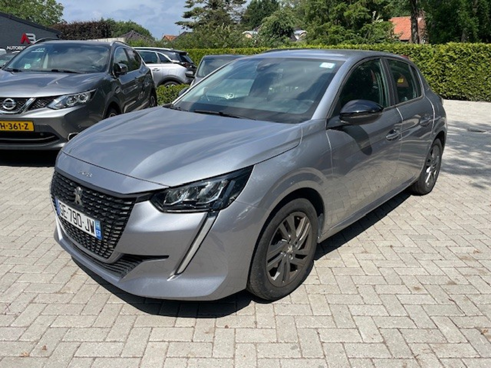 Peugeot 208 1.2 PureTech Active Pack 47077372-0.jpg | Dealer Car Trade B.V.