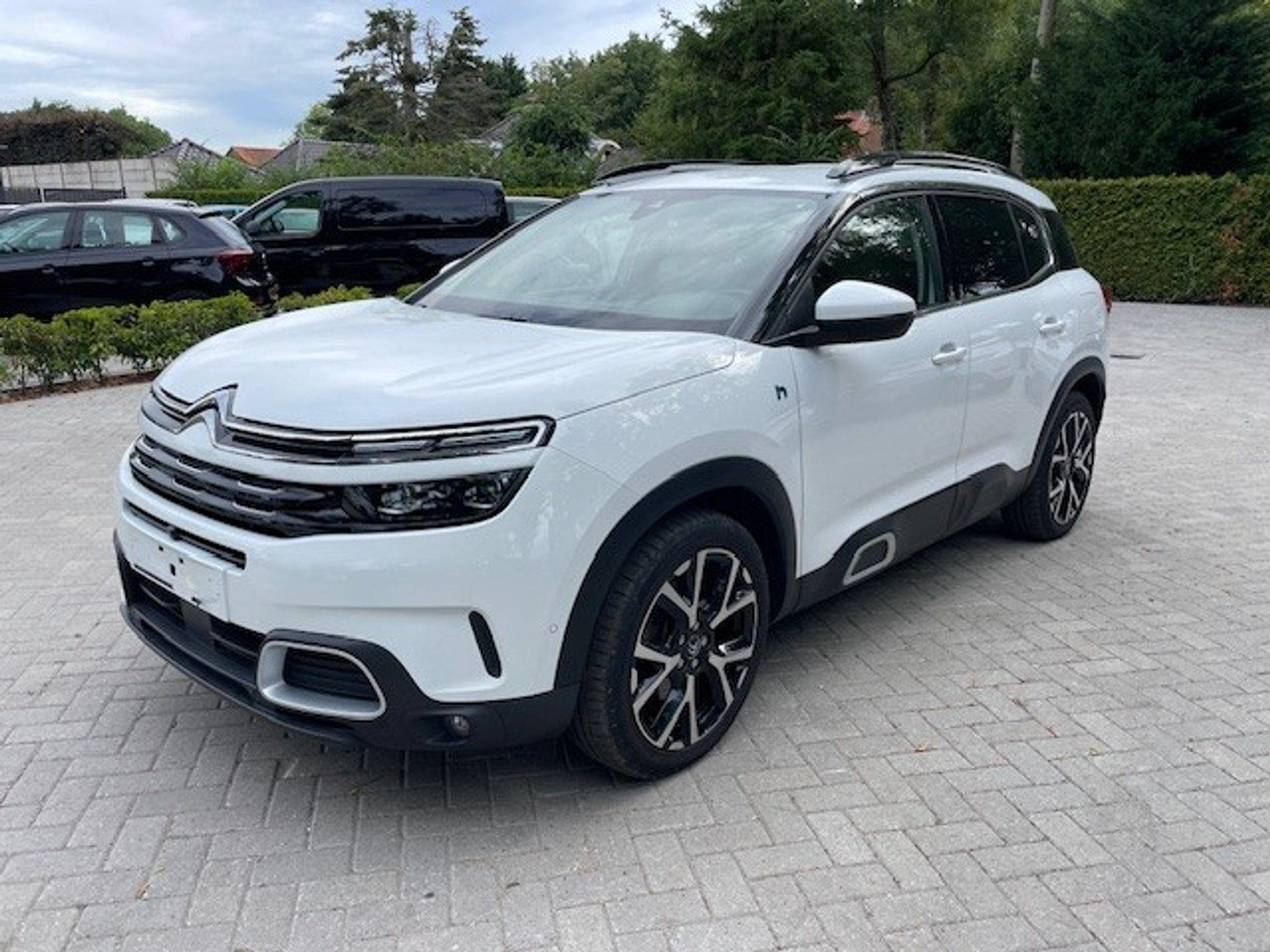Citroën C5 Aircross 1.6 Plug-in Hybrid 225 Shine 47077395-0.jpg | Dealer Car Trade B.V.