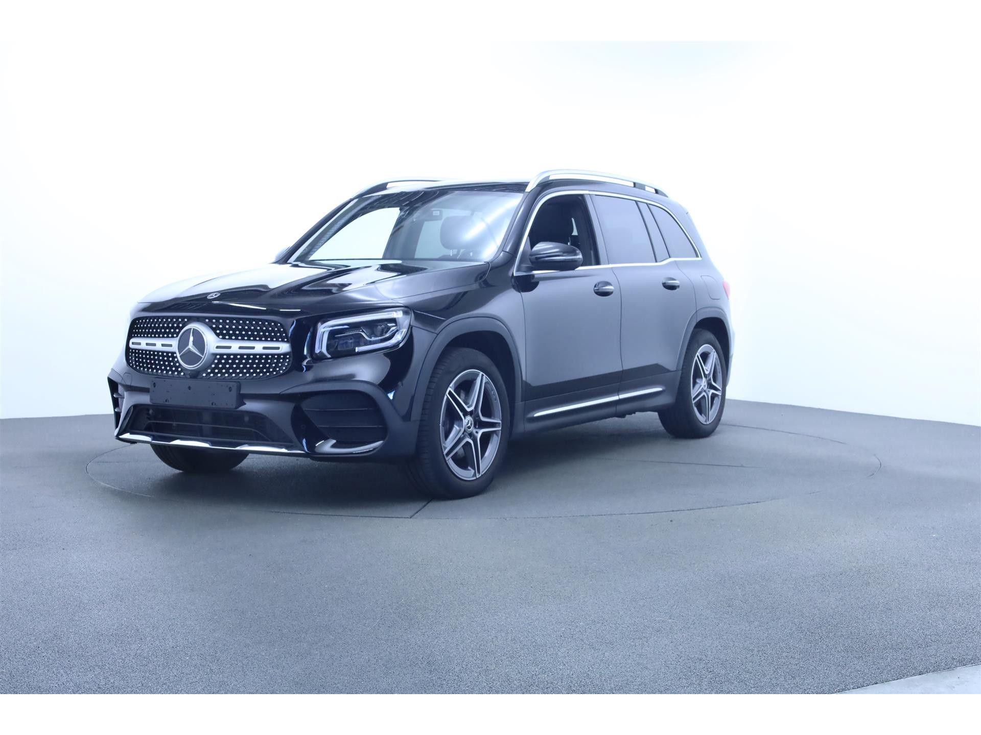 Mercedes-Benz GLB 200 AUT AMG Line Panorama Elec.stoelen+mem Elec.klep 47843878-0.jpg | Dealer Car Trade B.V.