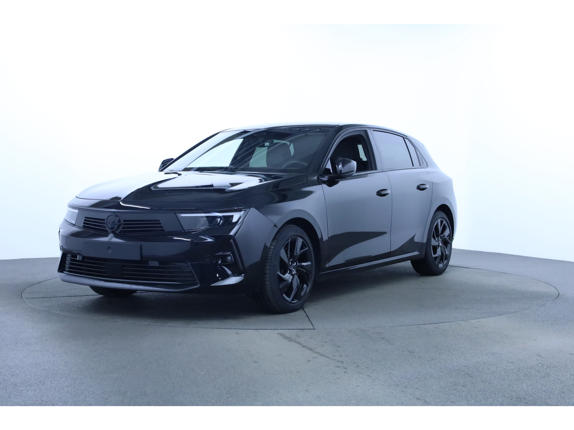 Opel Astra 1.2 Business Elegance Led AppConnect 360 Camera Trekhaak 54399326-0.jpg | Dealer Car Trade B.V.